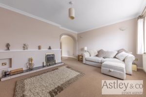 lounge- click for photo gallery